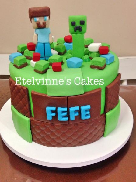 Bolo Minecraft - Etelvinne' Cakes